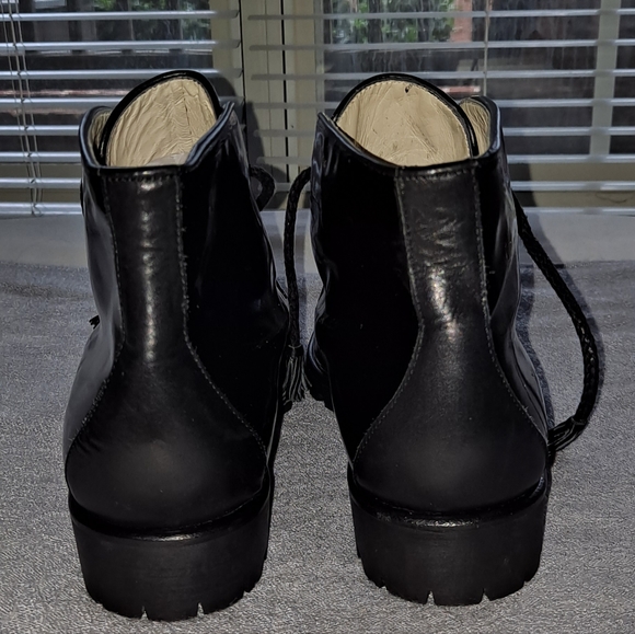 Bally Malwa Women Patent and Leather Lace-up Chukka Boots - Picture 6 of 8